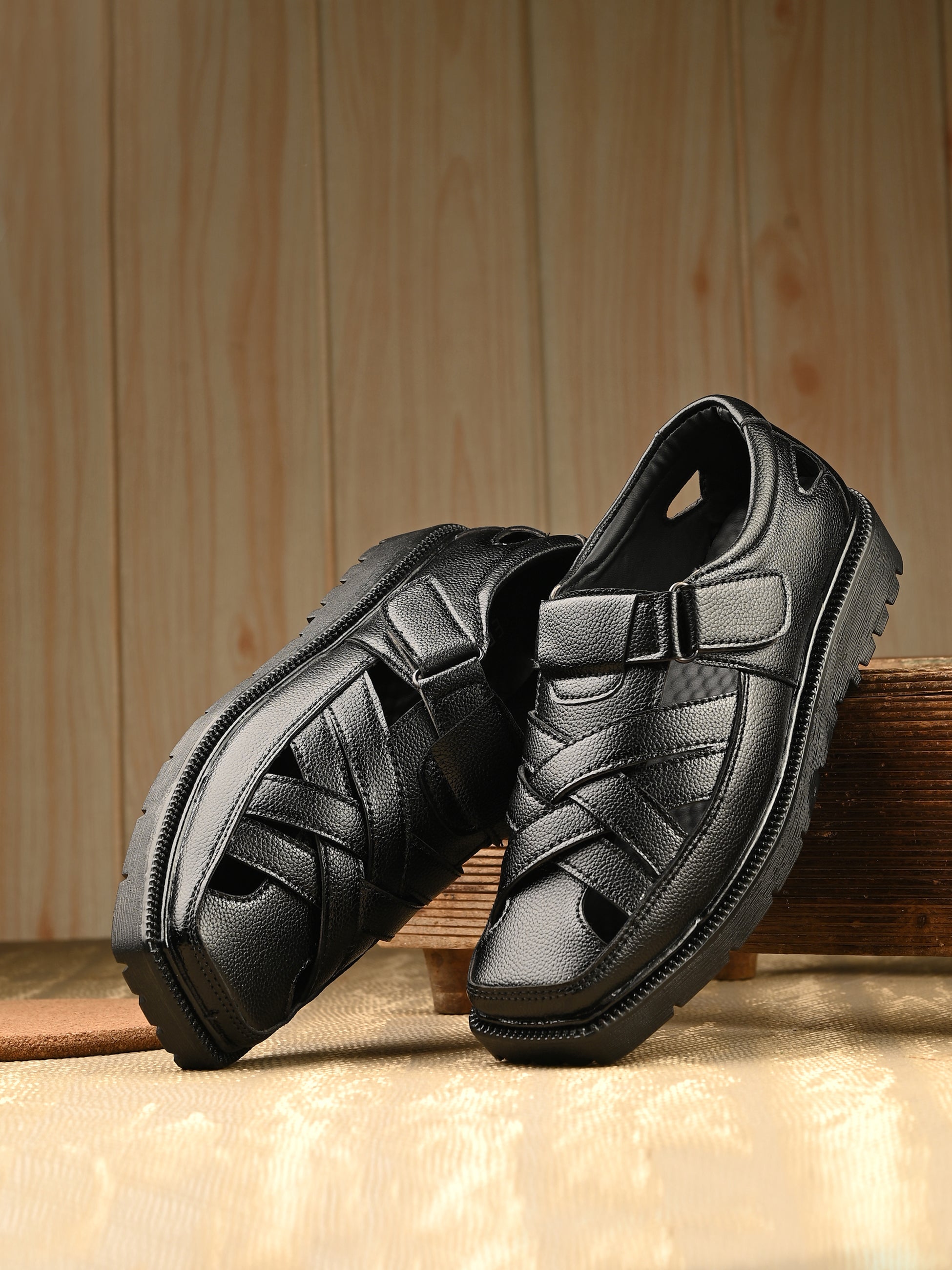 Elpaso Leather Shoe-Style Sandal