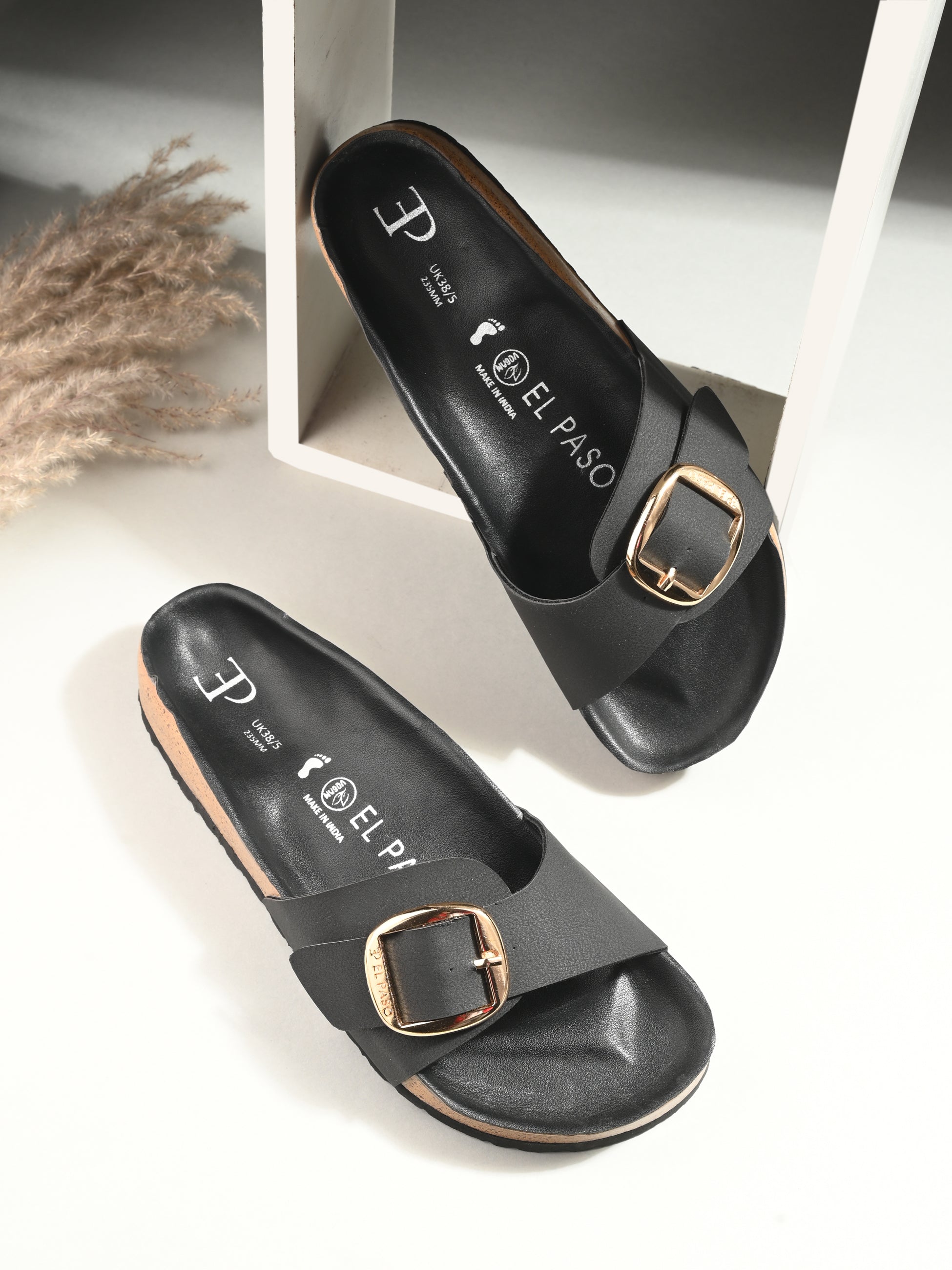 Black Women's casual flat heel slip-on sandal