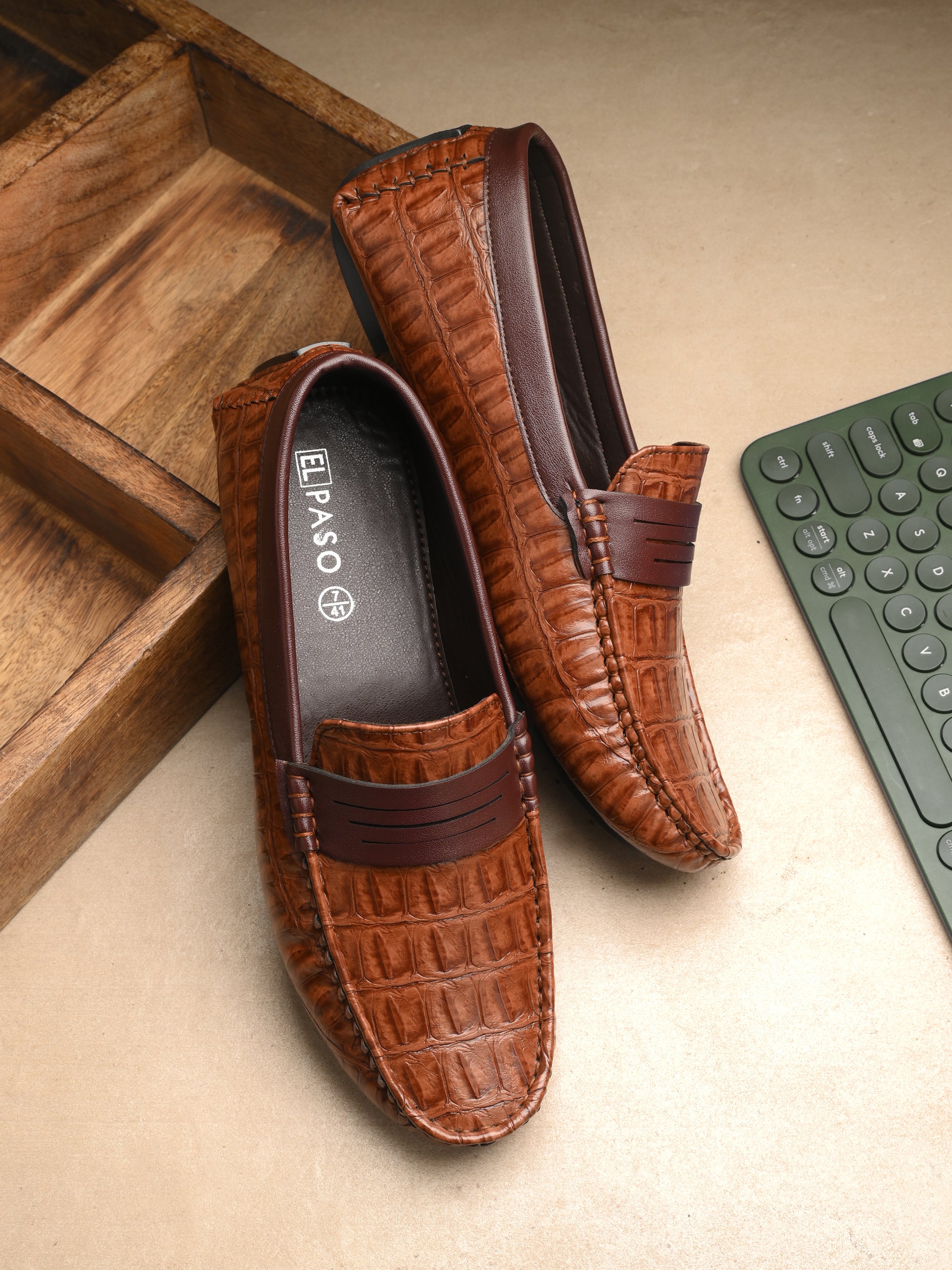 Brown Sleek Textured Platform Heel Slip-On Loafer Shoes