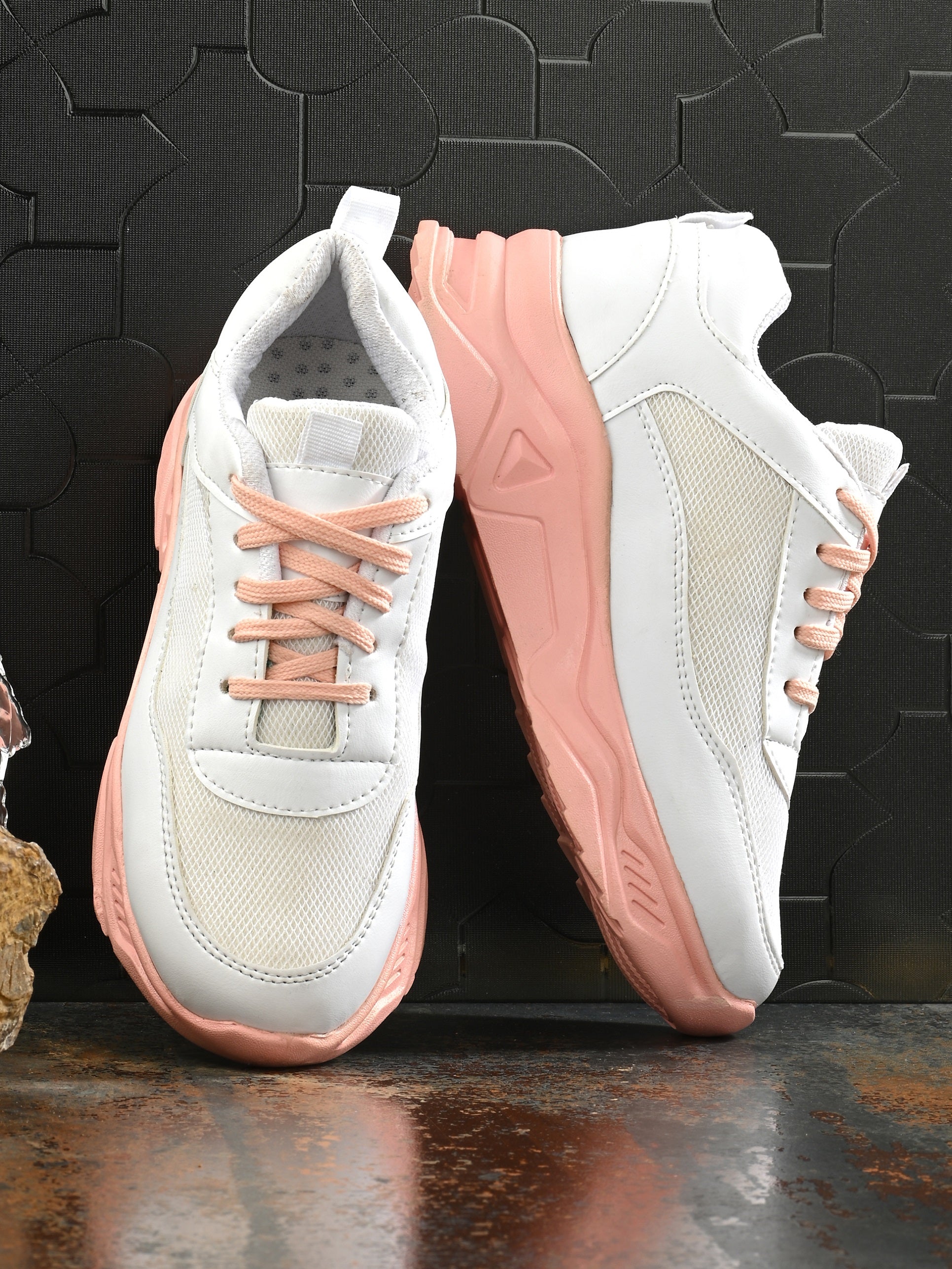 Light Pink Casual Lace-Up Trendy Sneakers