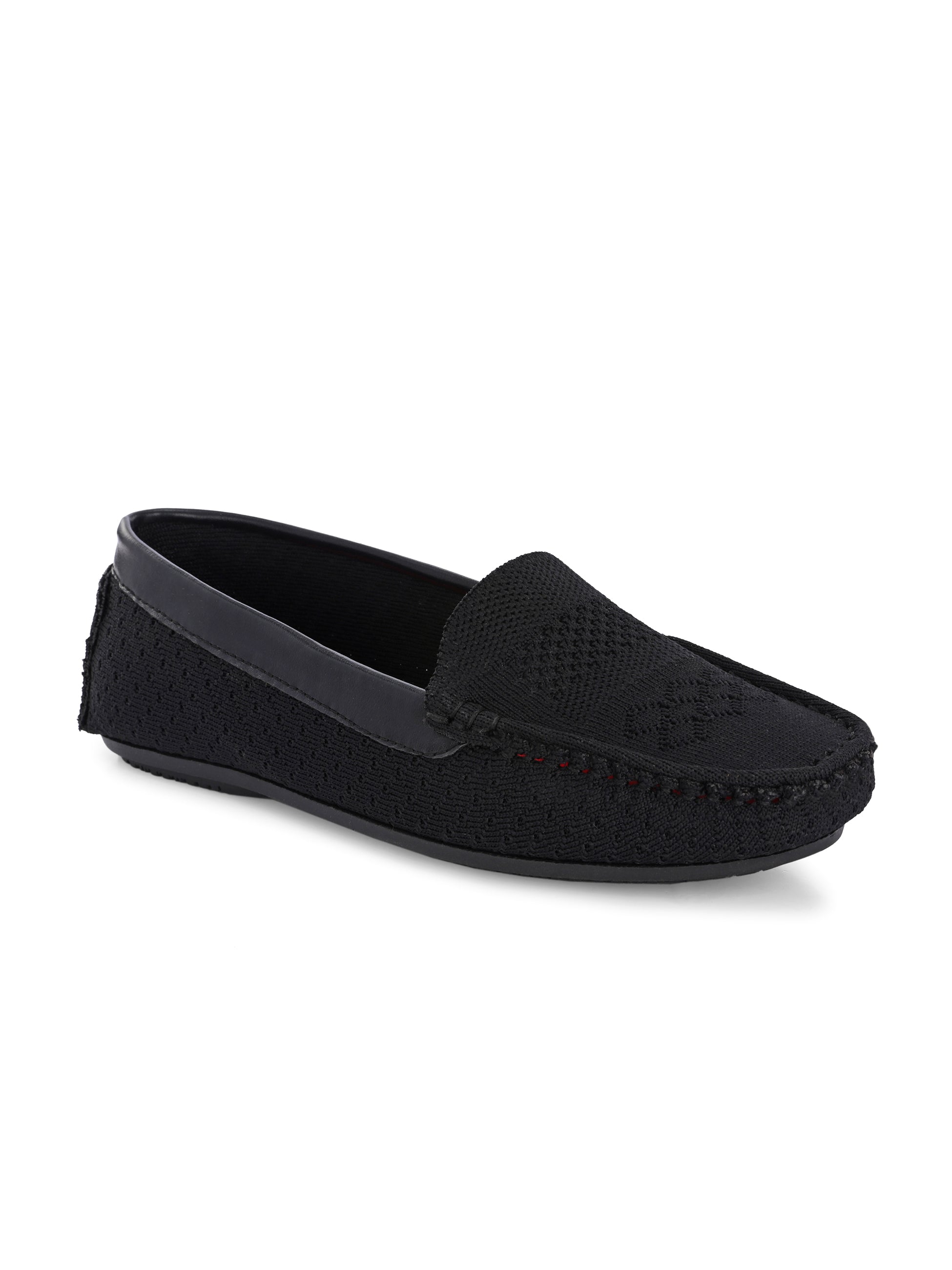 Stylish black woven loafer with textured design