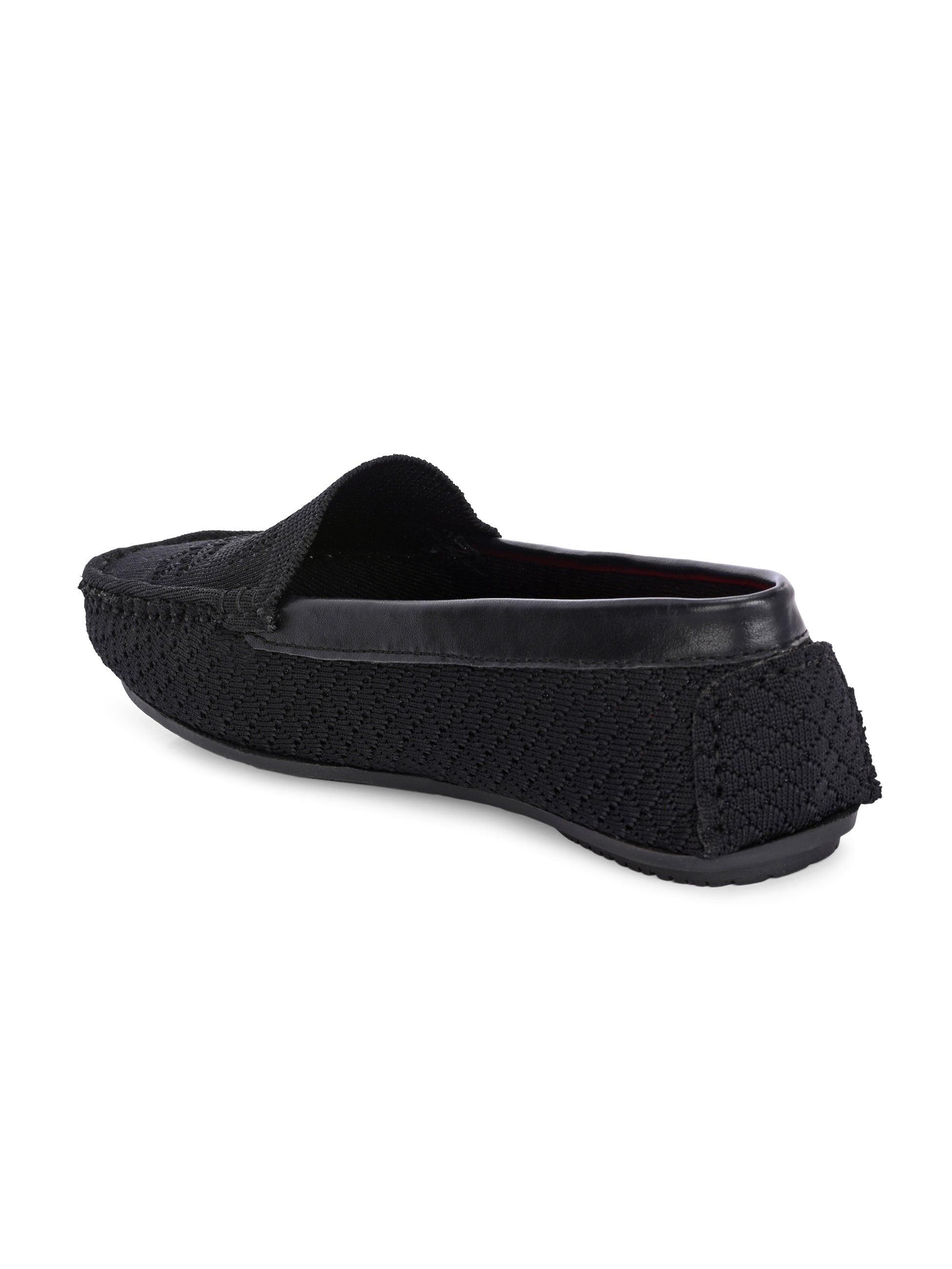 Stylish black woven loafer with textured design