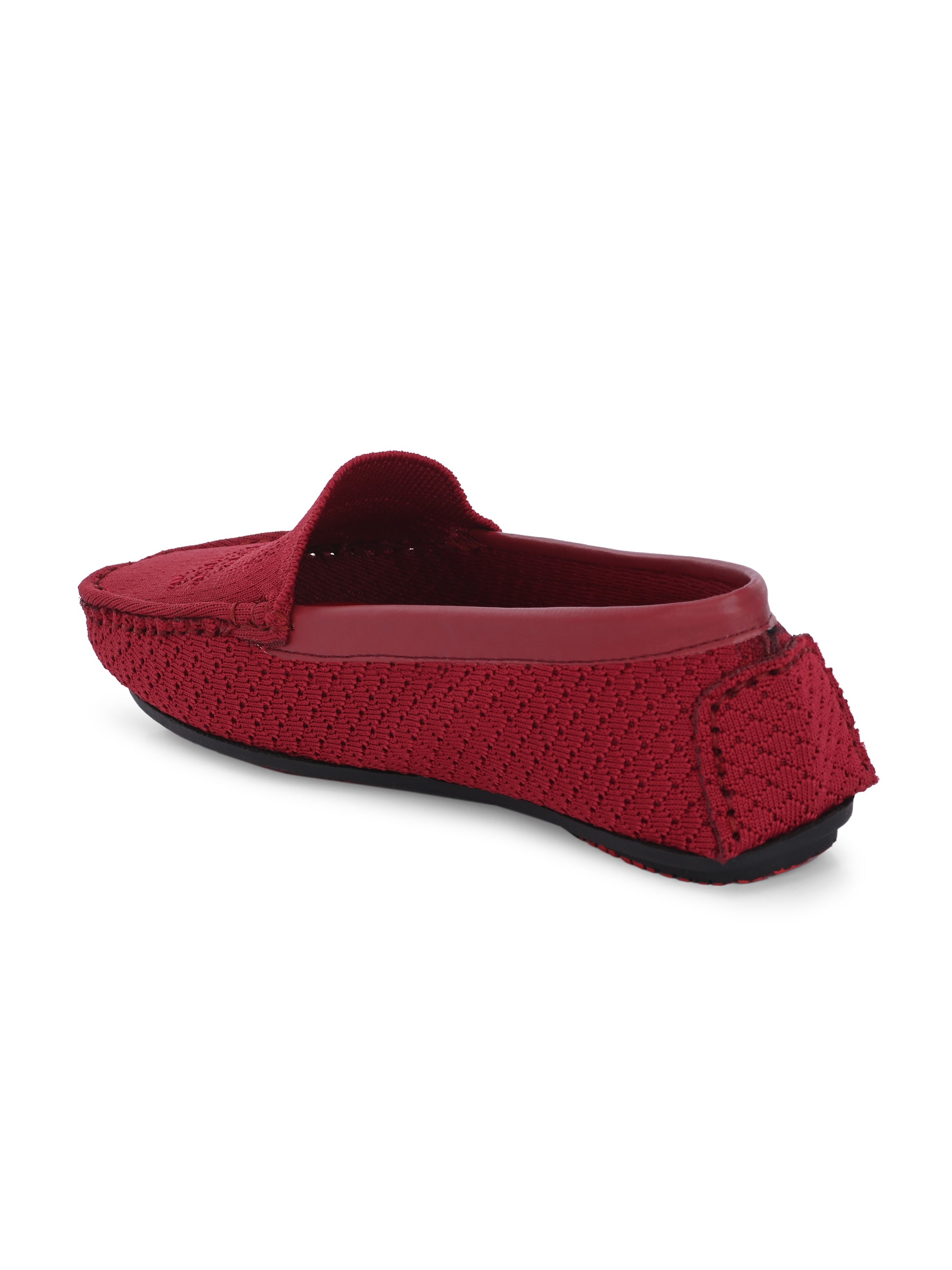 Stylish maroon woven loafer with textured design