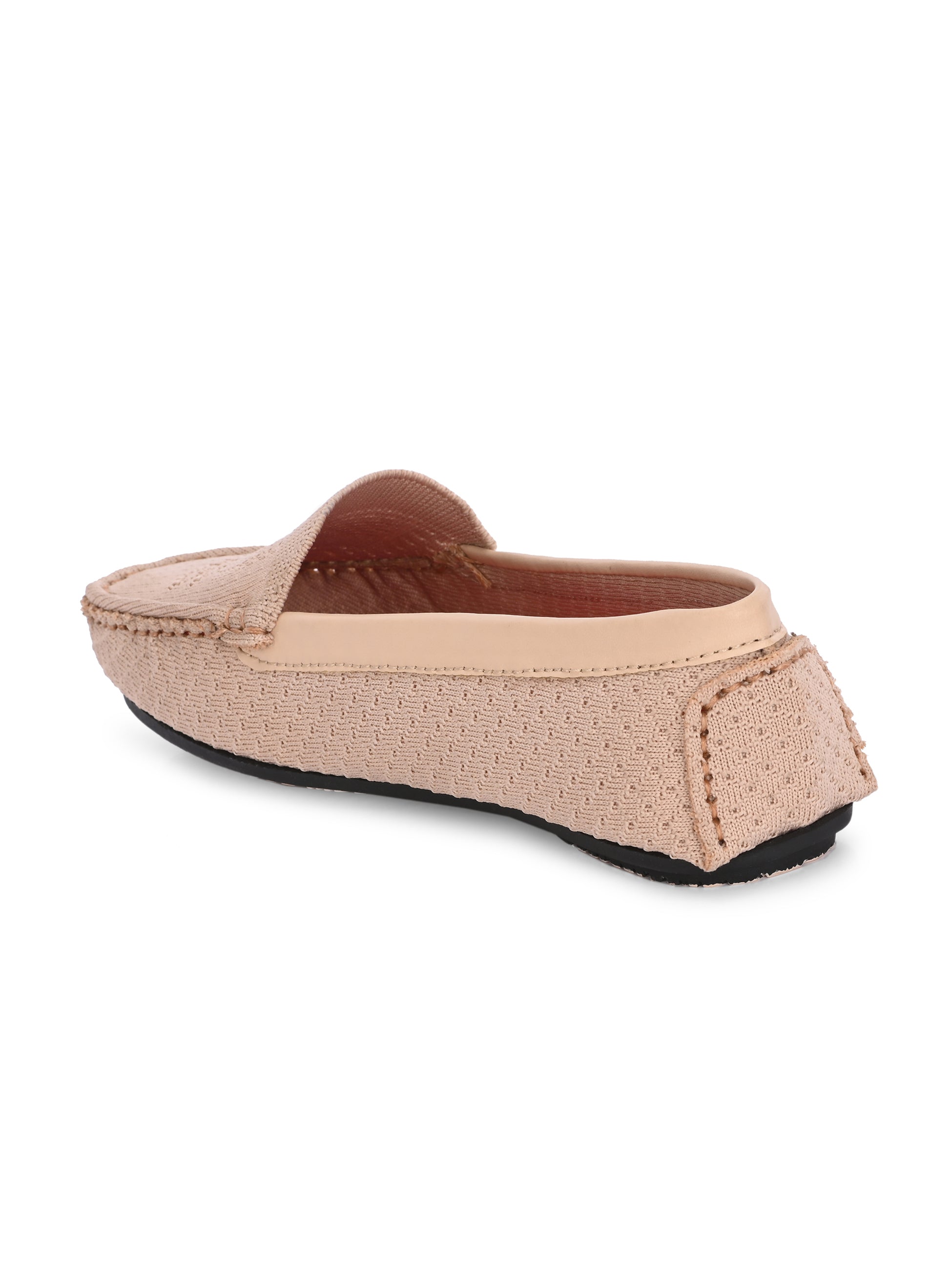 Stylish pink woven loafer with textured design