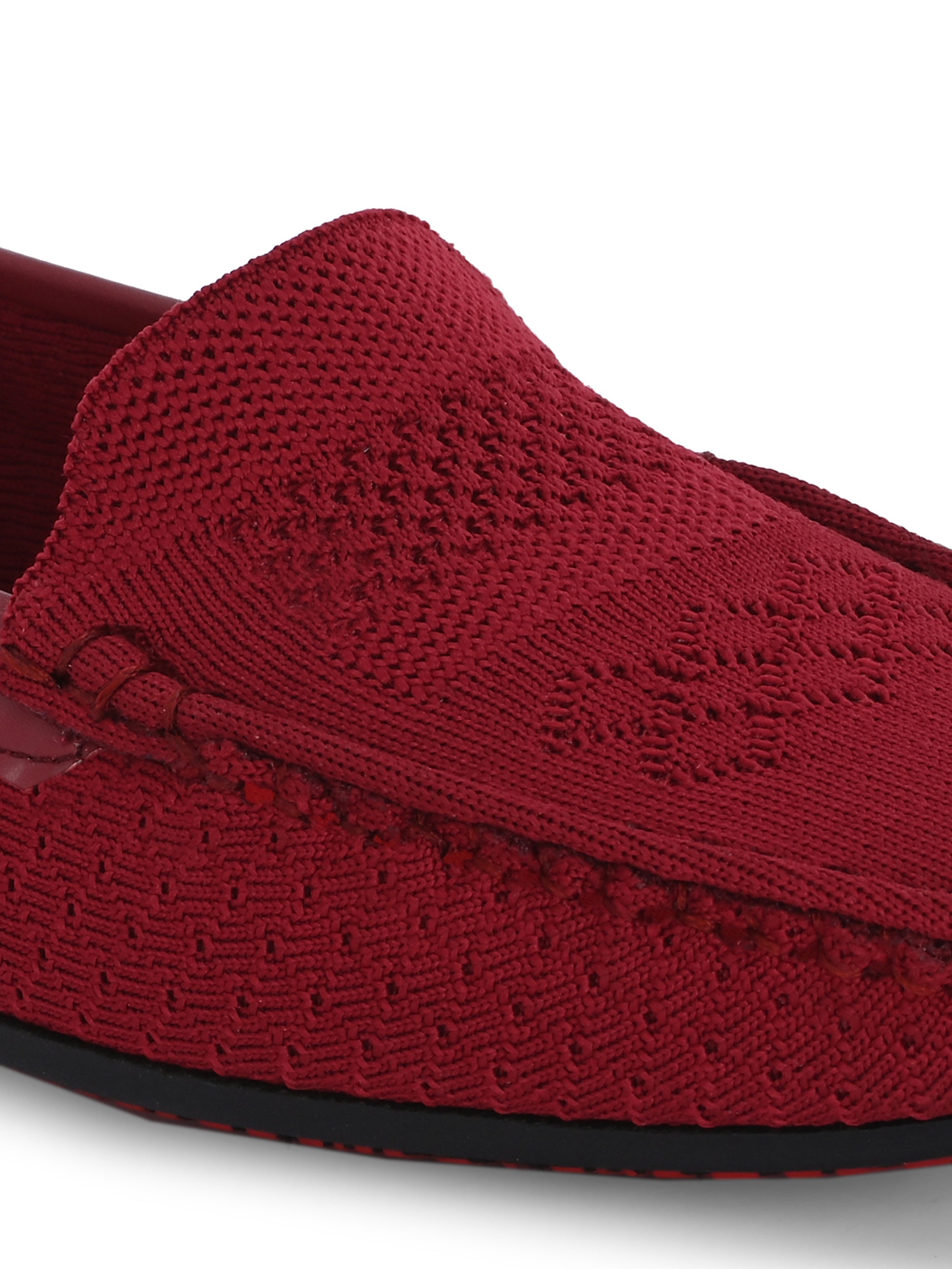 Stylish maroon woven loafer with textured design