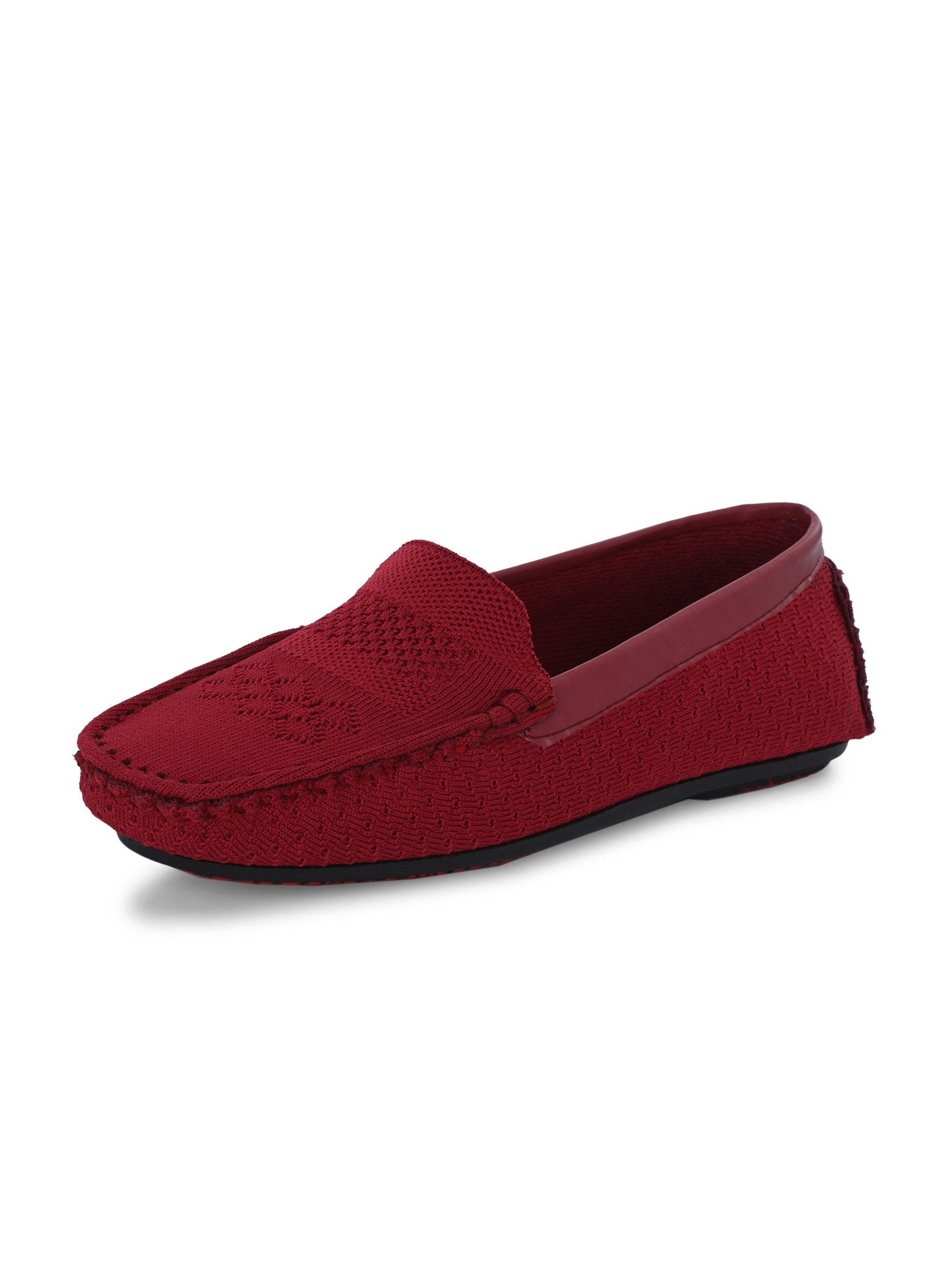 Stylish maroon woven loafer with textured design