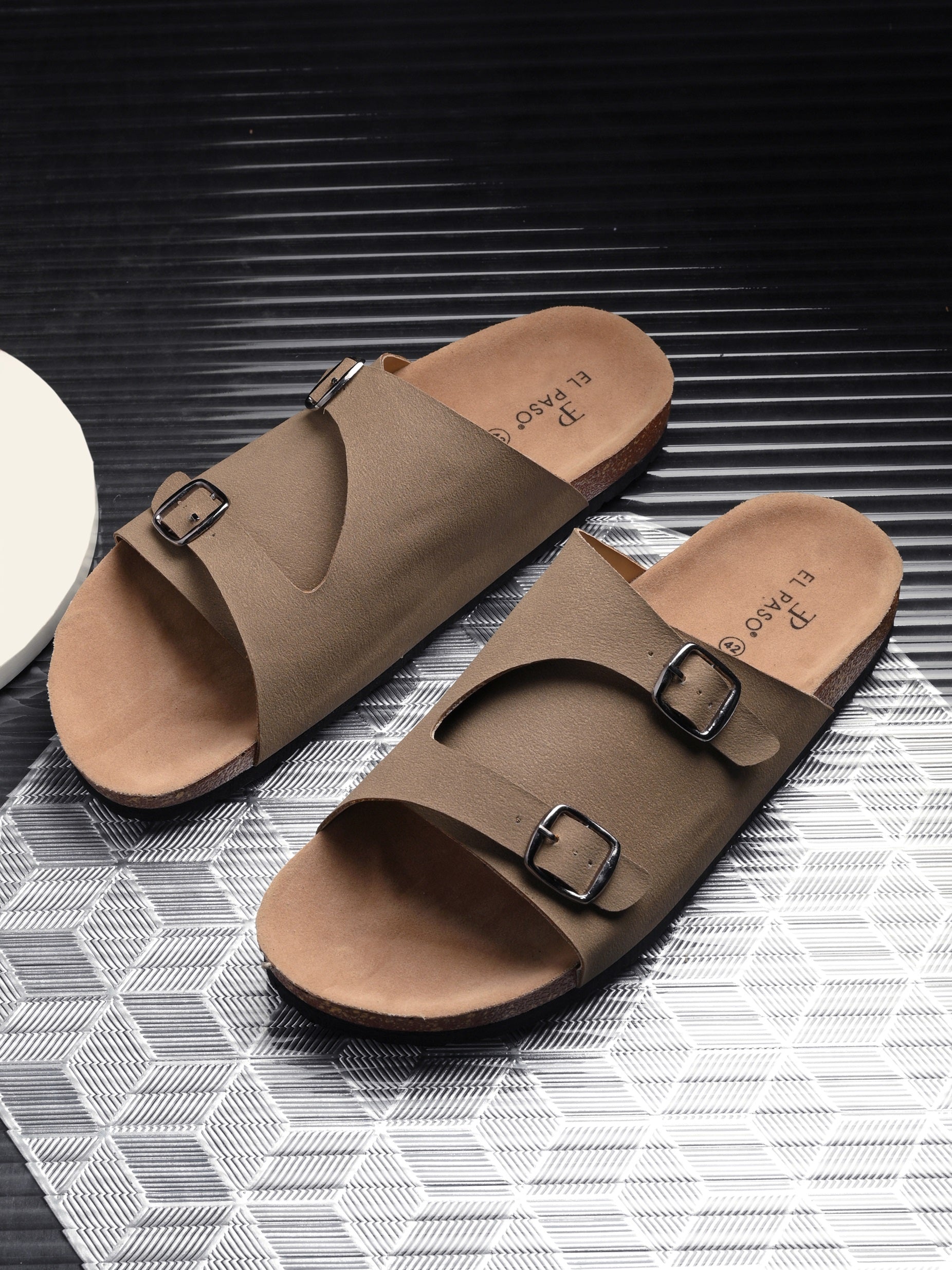 Men's casual sandals with slip-on style and buckle strap