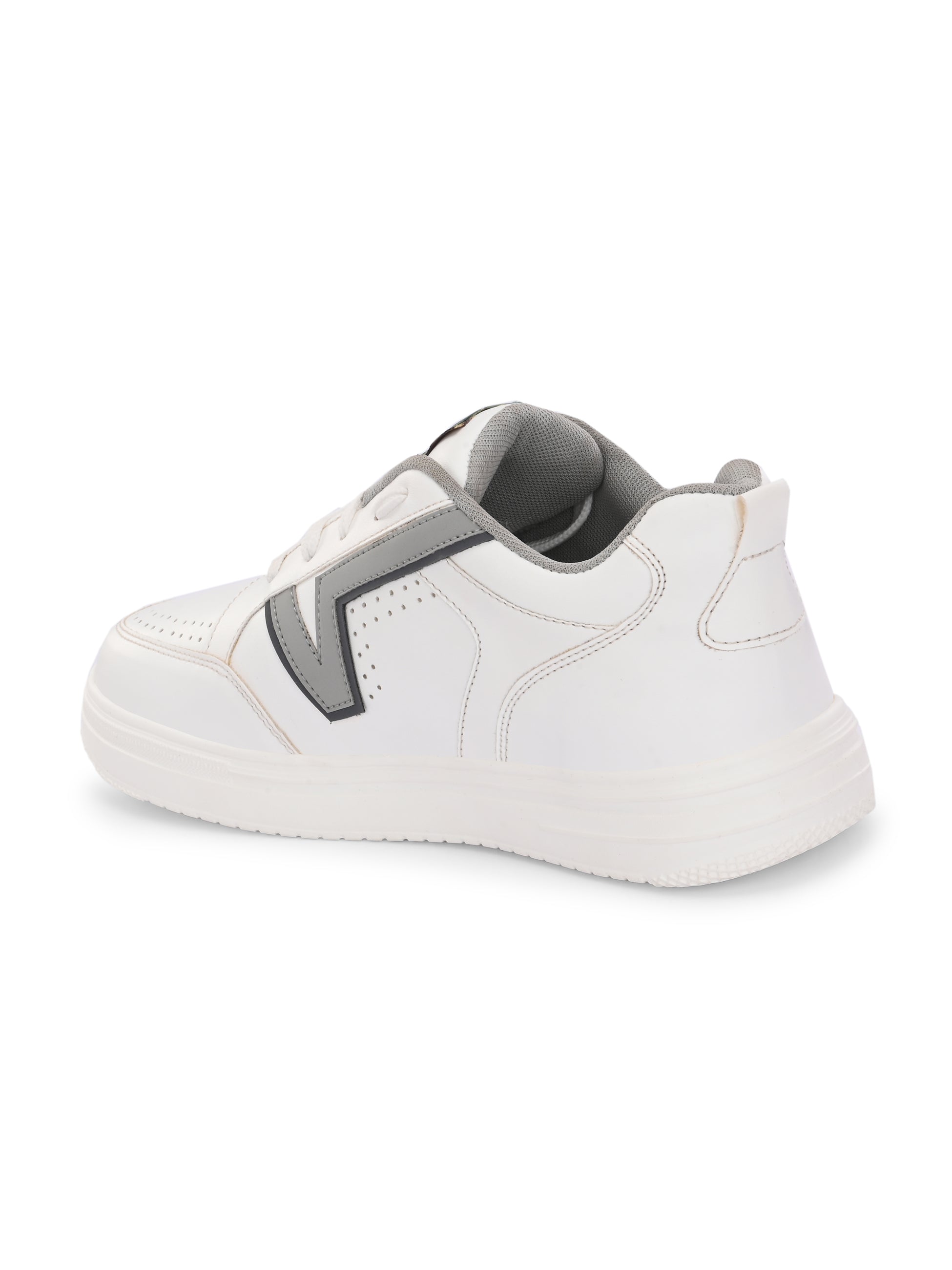 White leather sneakers featuring black and grey detailing, showcasing a modern and stylish design suitable for casual wear.